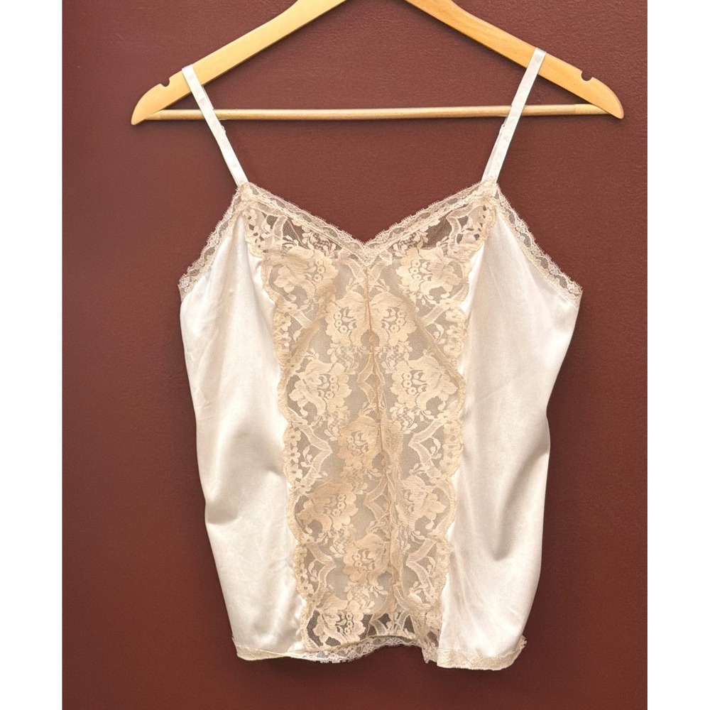 Vintage JCPenney Lace Camisole Coquette Regencycore Romantic Ethereal Bridal